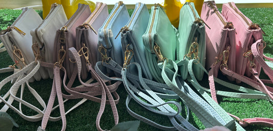 Riley Compact Crossbody